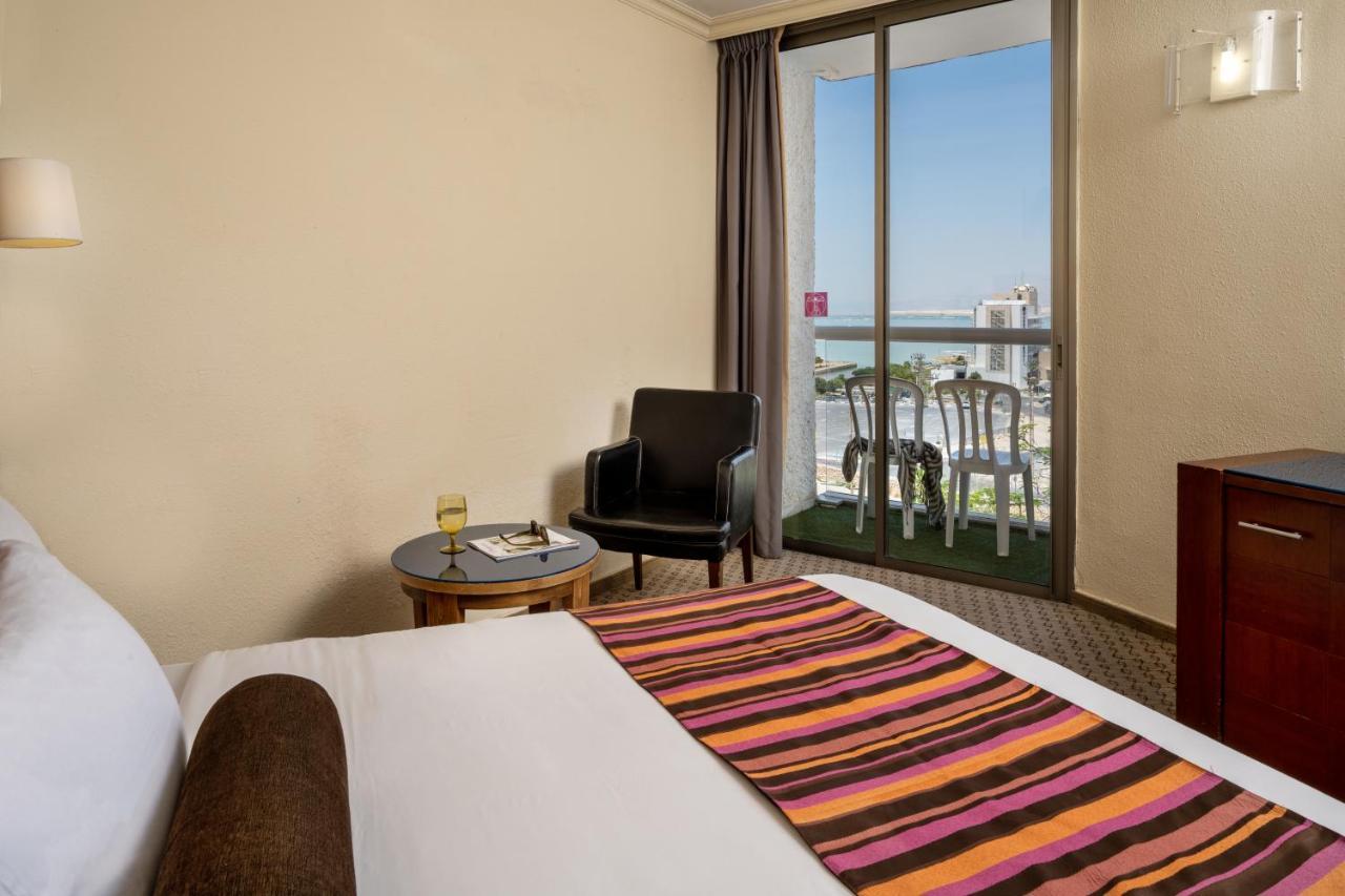 Leonardo Inn Hotel Dead Sea En Bokek Exterior foto